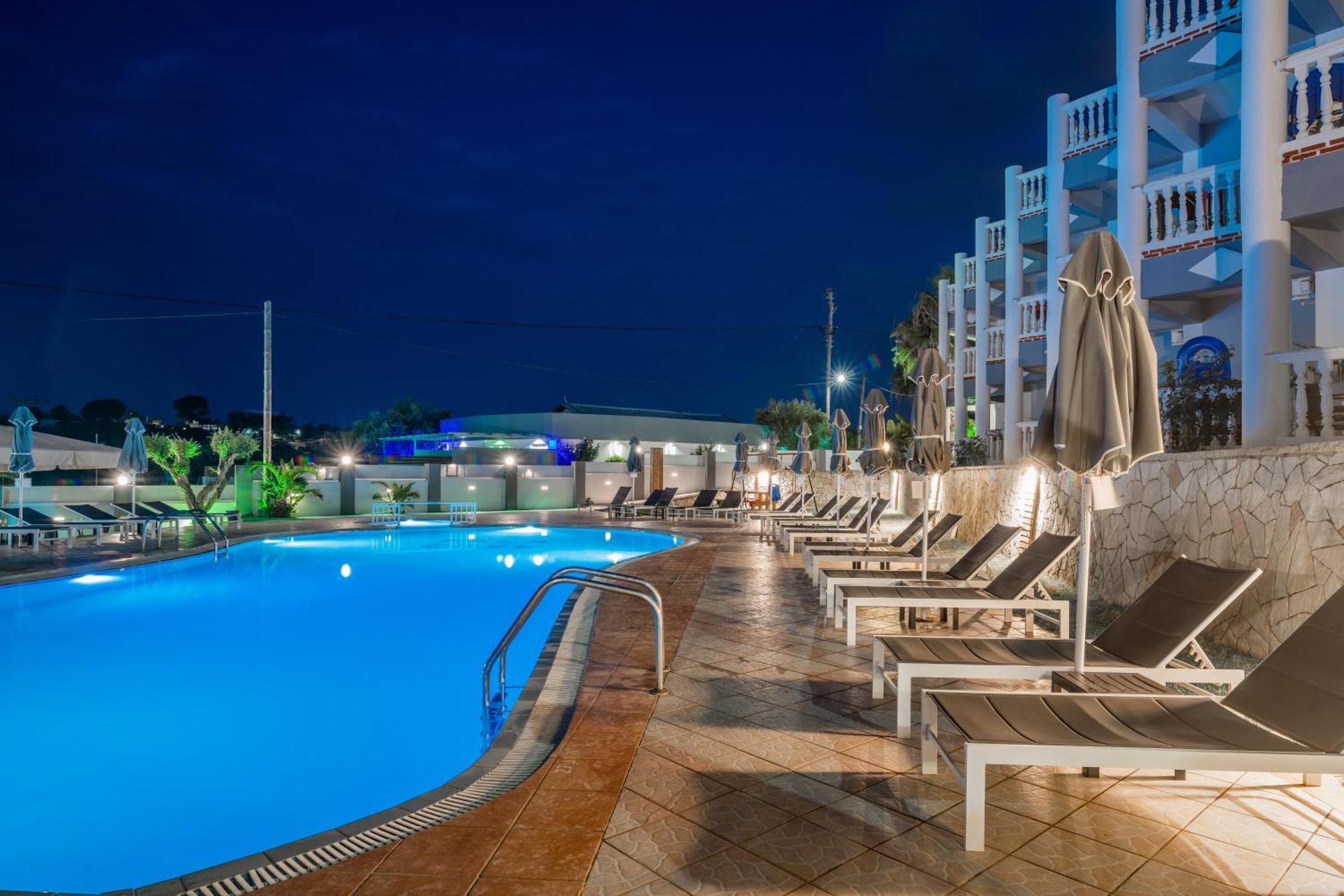 Callinica Hotel Циливи Экстерьер фото