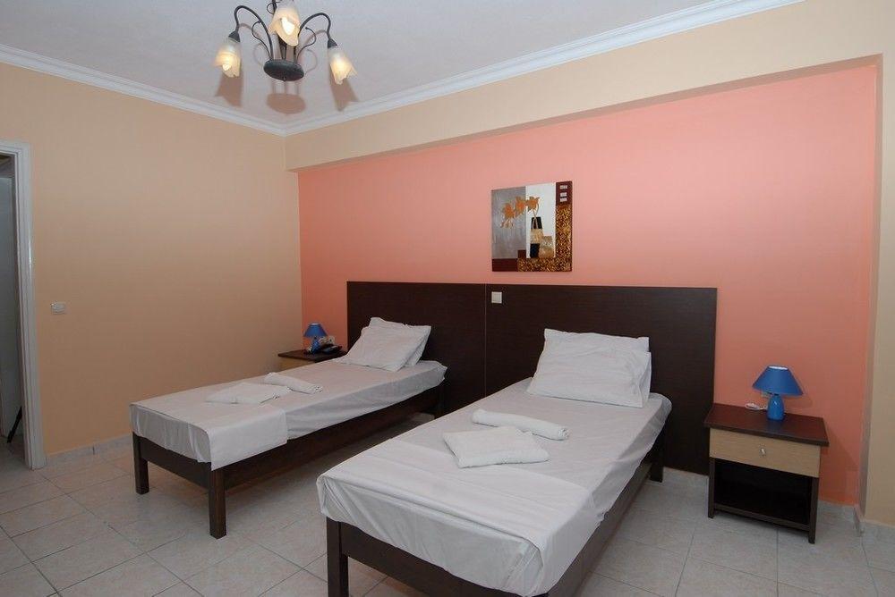 Callinica Hotel Циливи Экстерьер фото