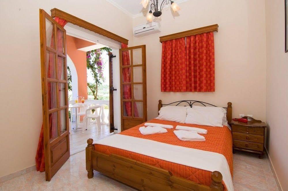 Callinica Hotel Циливи Экстерьер фото